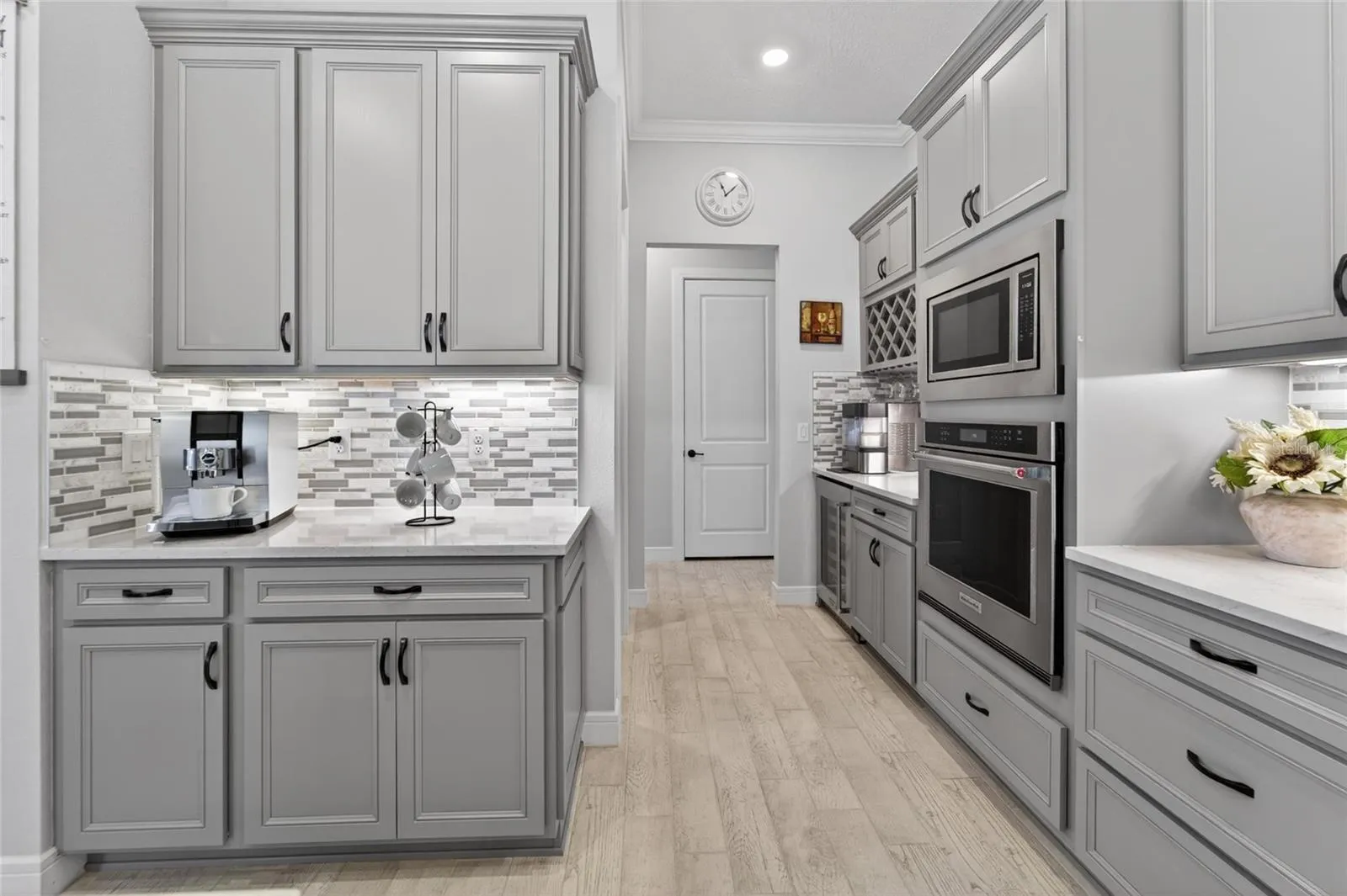 Room for a Coffee Bar and Wine Bar