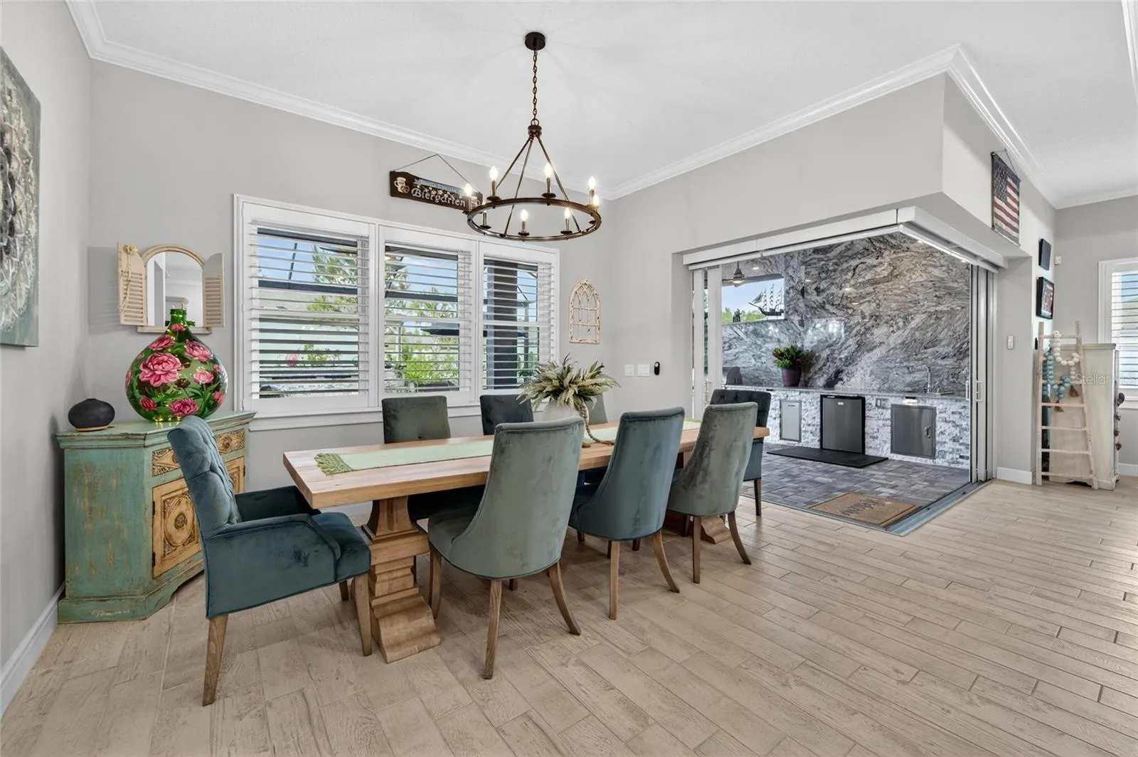 Dining room