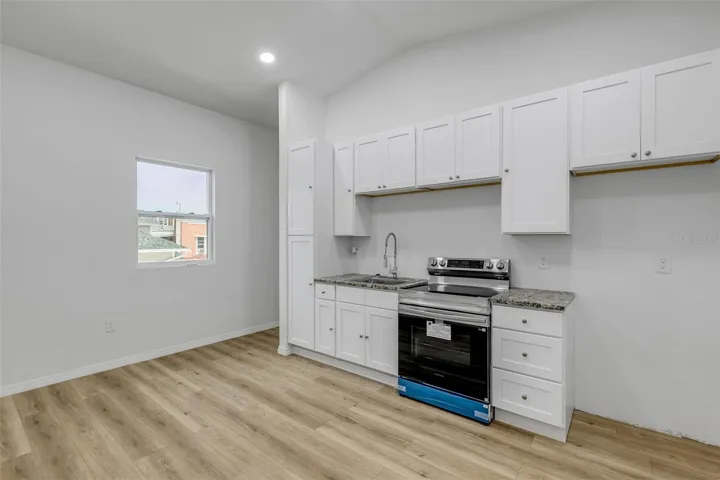 Apt 1 Kitchen
