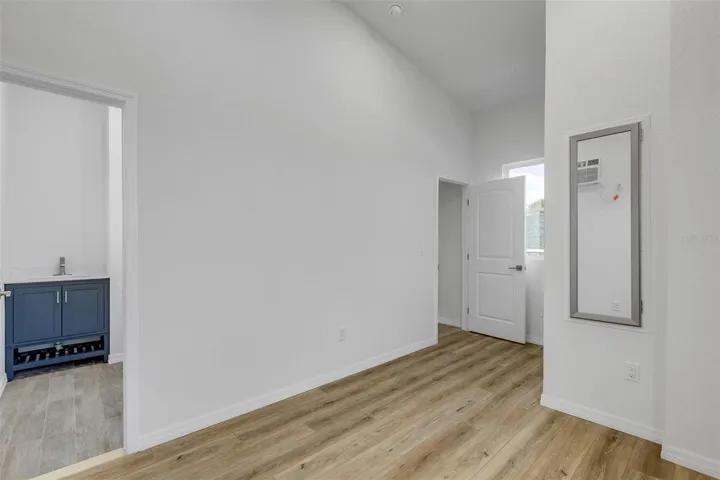 Apt Bedroom 1.2
