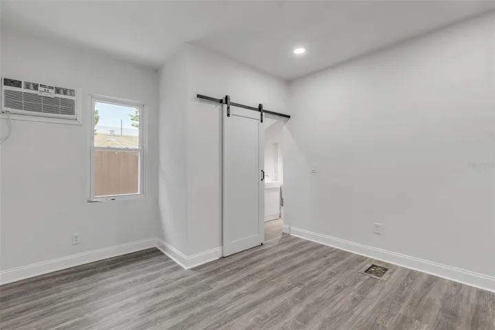 Bedroom 2.2