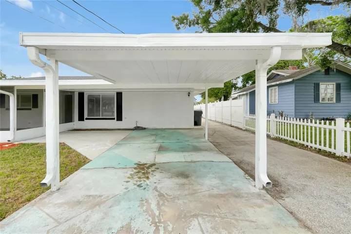 Carport