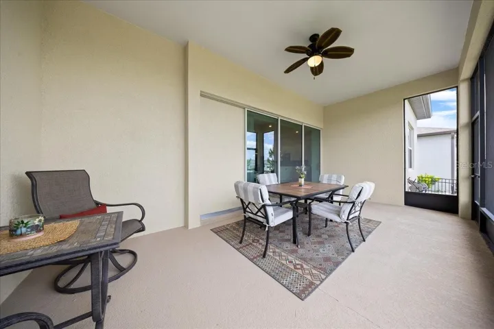 Screened in Lanai