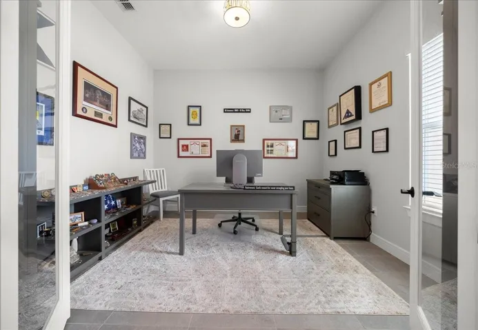 Flex Space/Den