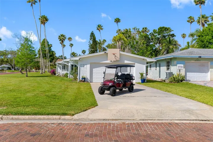 Golf cart living
