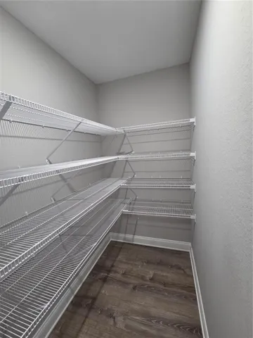 Walk in pantry