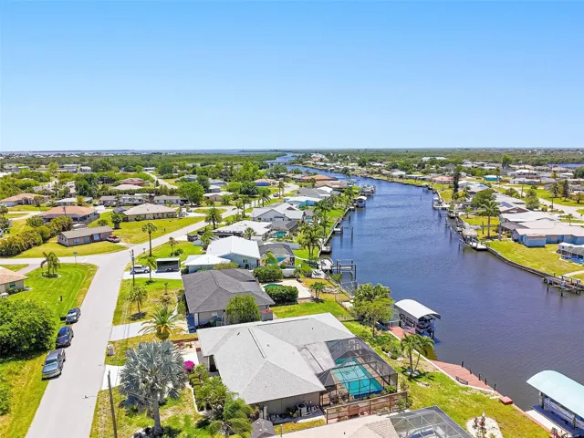 Just a short boat ride to Charlotte Harbor - via Tarpon waterway