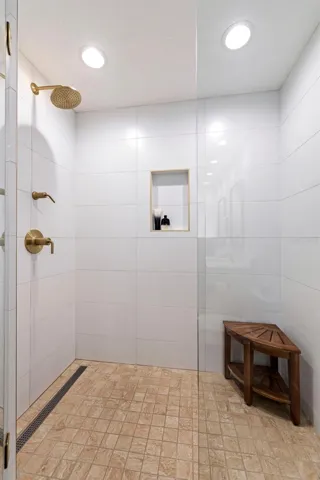 Bathroom 2 Is Ensuite to Bedroom 2