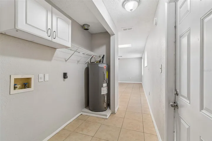 Washer/Dryer hookup