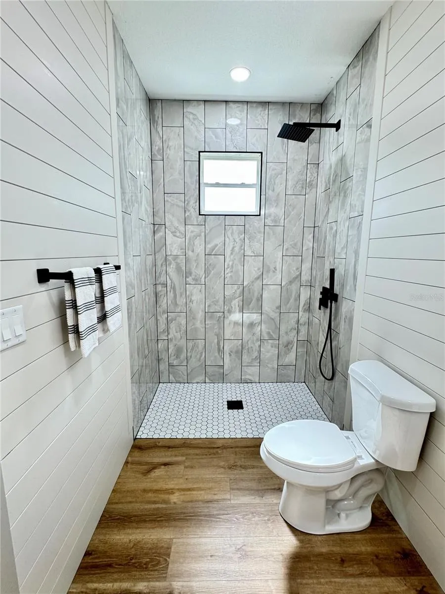 Unit 1 Primary bathroom