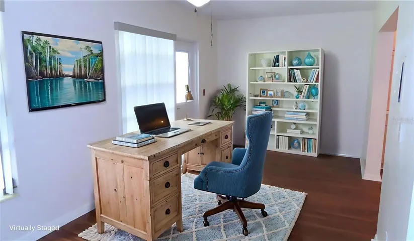 Office space - virtually staged