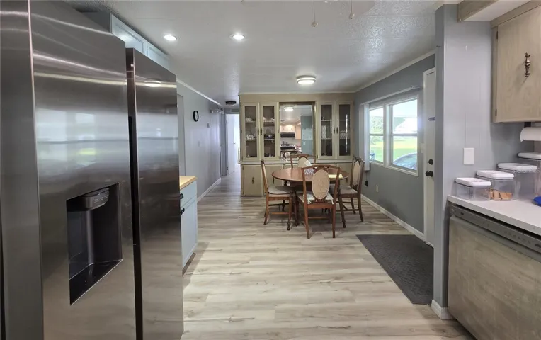 kitchen to dining