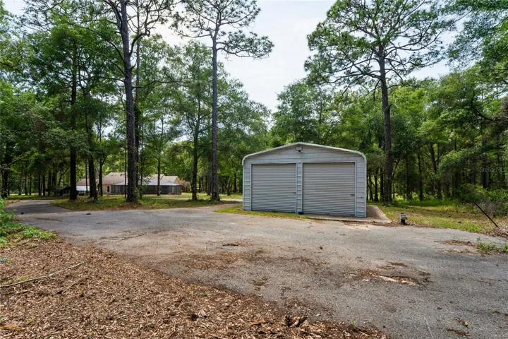 2 car detached garage