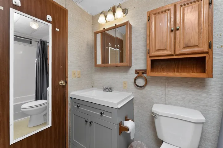 Guest bath