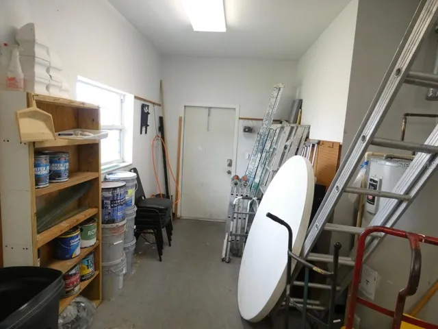 24 Hour Community Shop & Laundry & Bath Rooms & Library