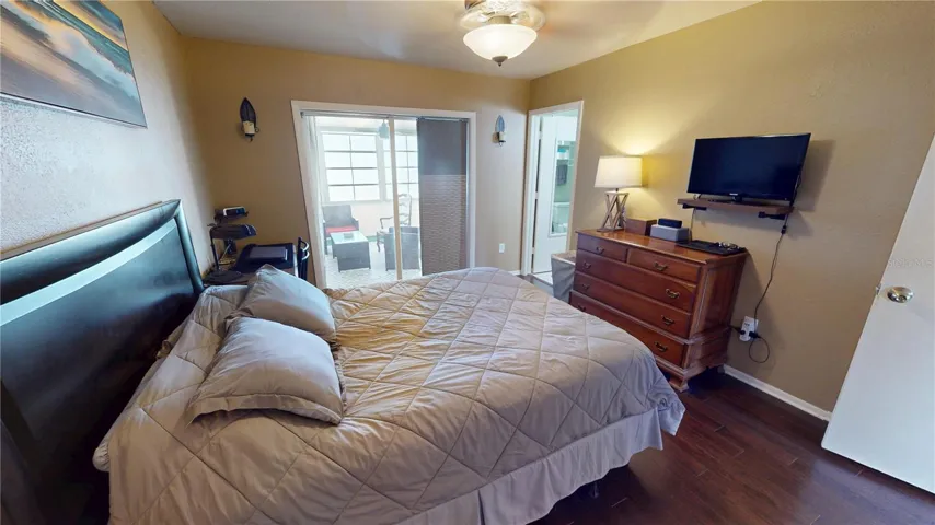 Primary Bedroom has Lanai access