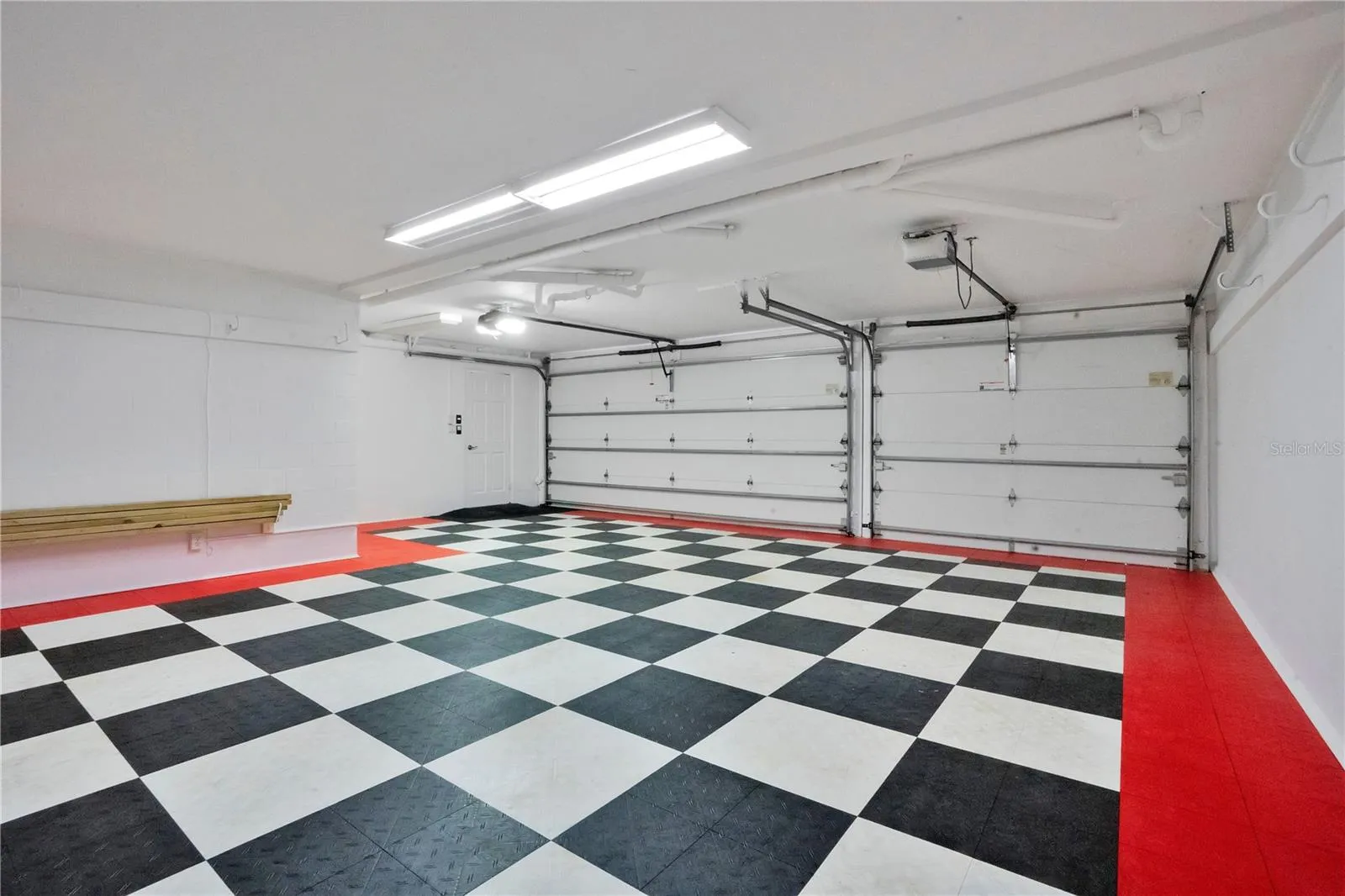 Garage 1