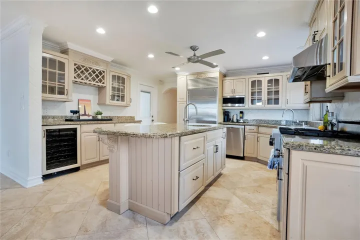 Kitchen 2