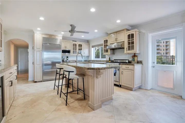 Kitchen 7