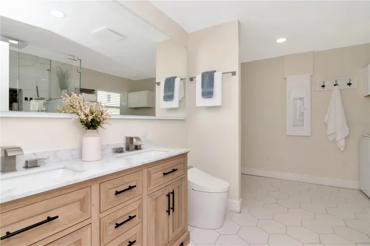 Primary Suite Bath