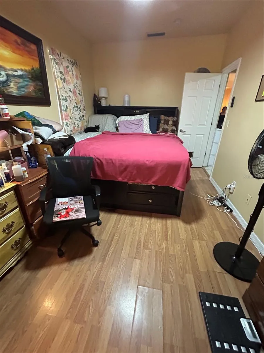 Main bedroom