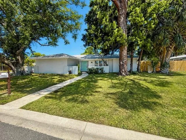 13999 80th AVE