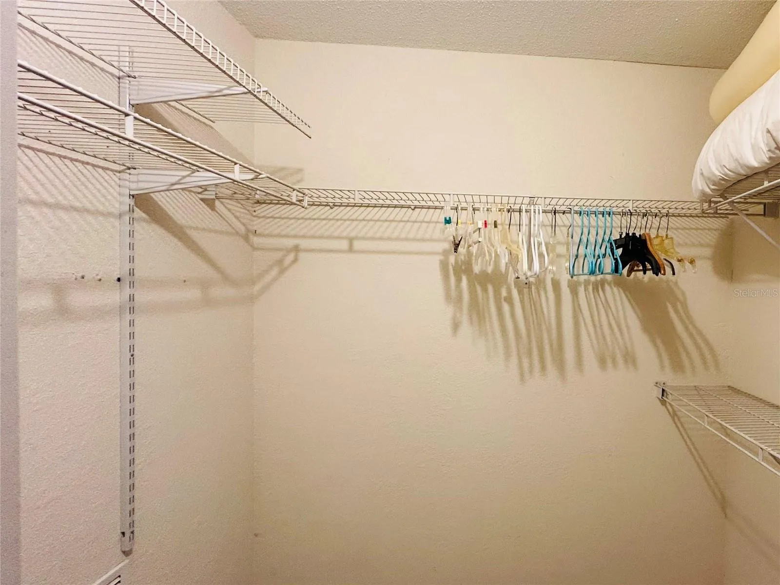 Walk-in bdrm closet