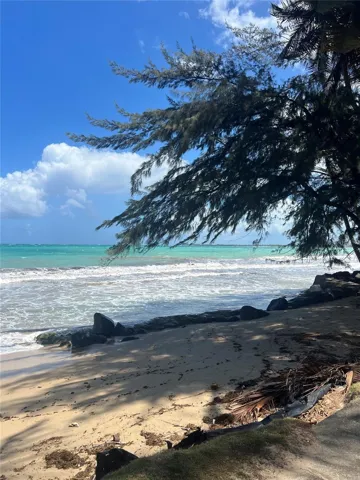 Beach dowstairs