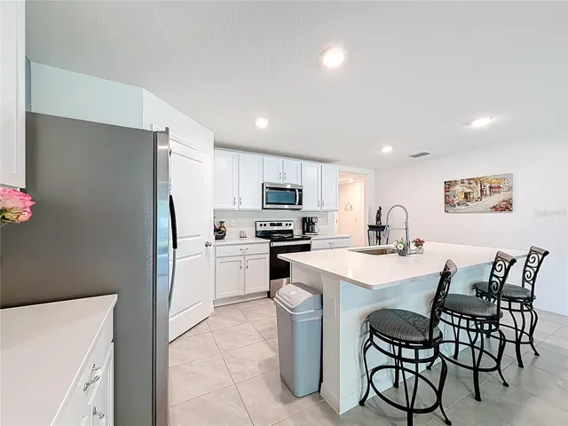 Kitchen island