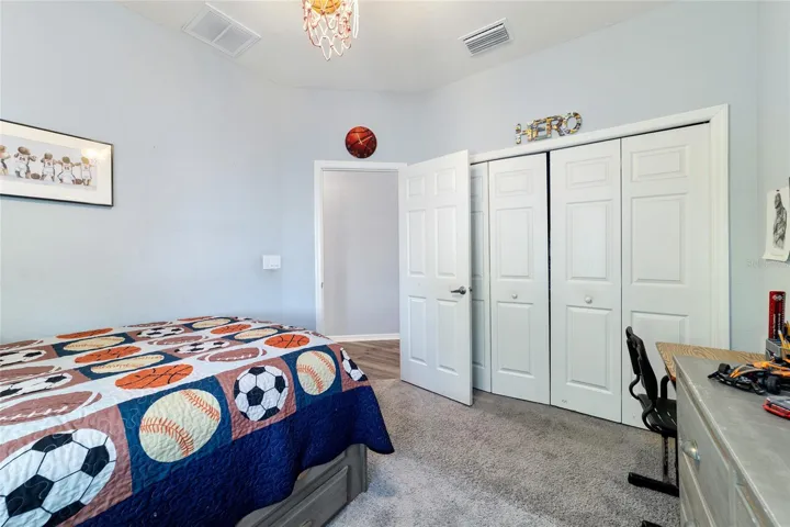 Guest bedroom 2
