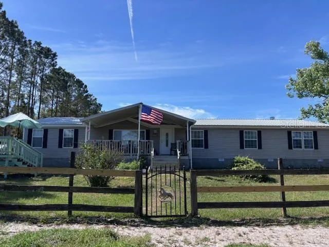 10250 NW 67 Place, Chiefland