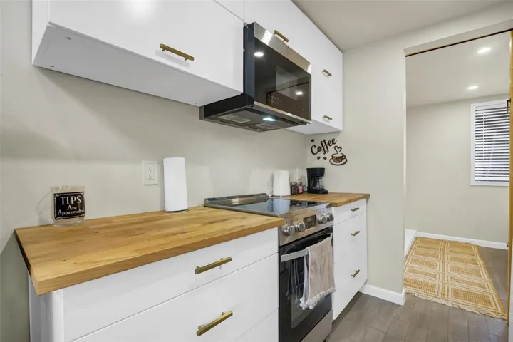 Looking in from dining area - Kitchen