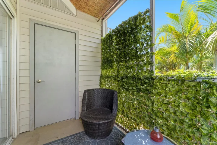 Screened Lanai/Storage
