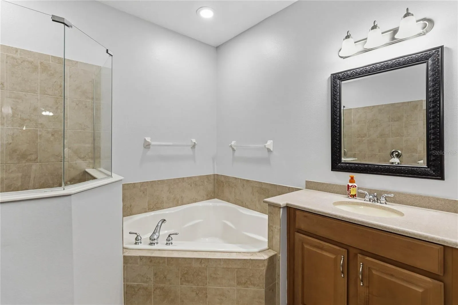 Owner's Bathroom