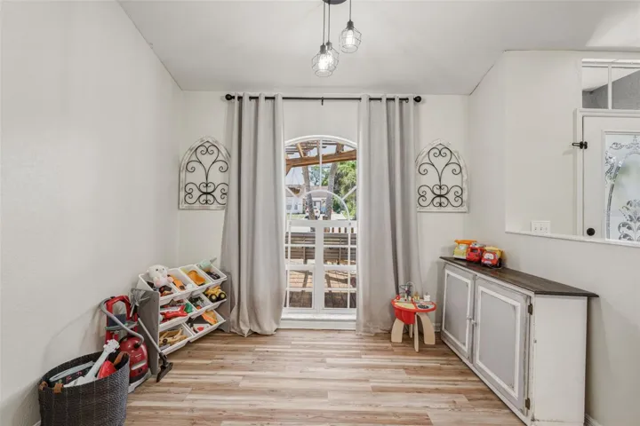 Dining area/living room extension