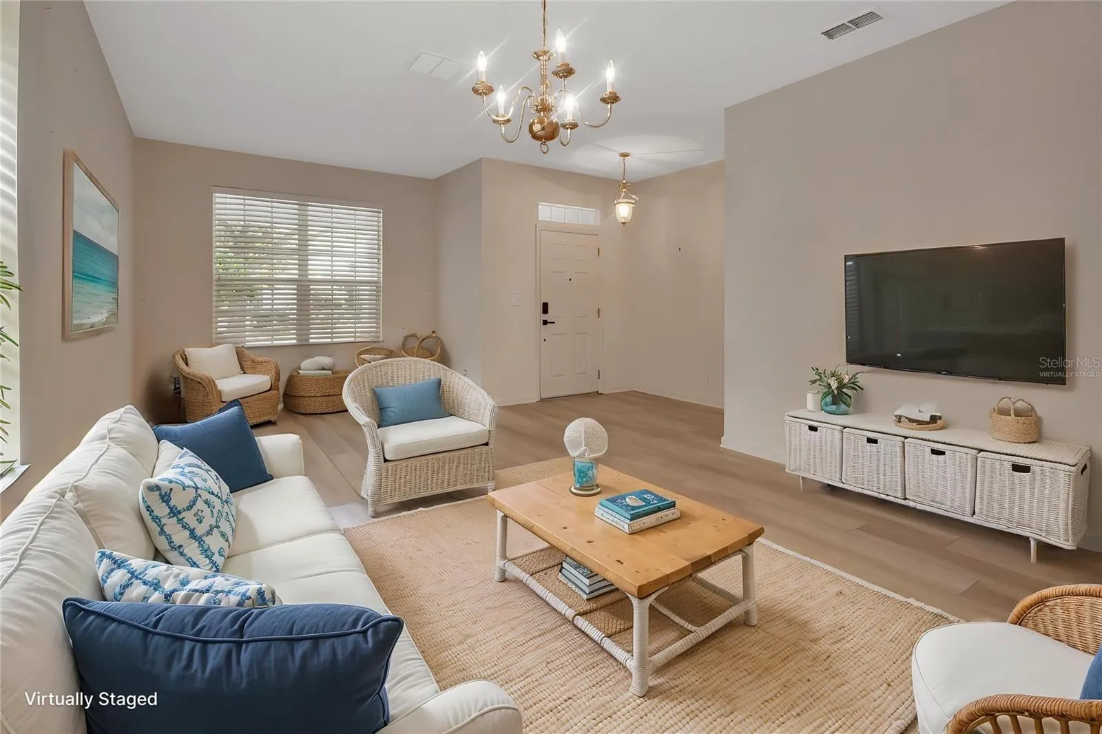 virtually staged living dining room combo
