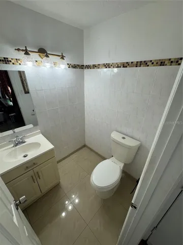 Half bathroom downstairs