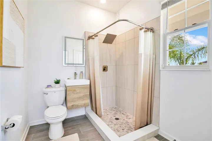 1 Full Bath Downstairs