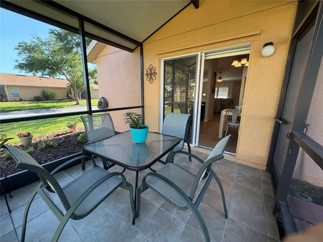 Covered & Screened Lanai