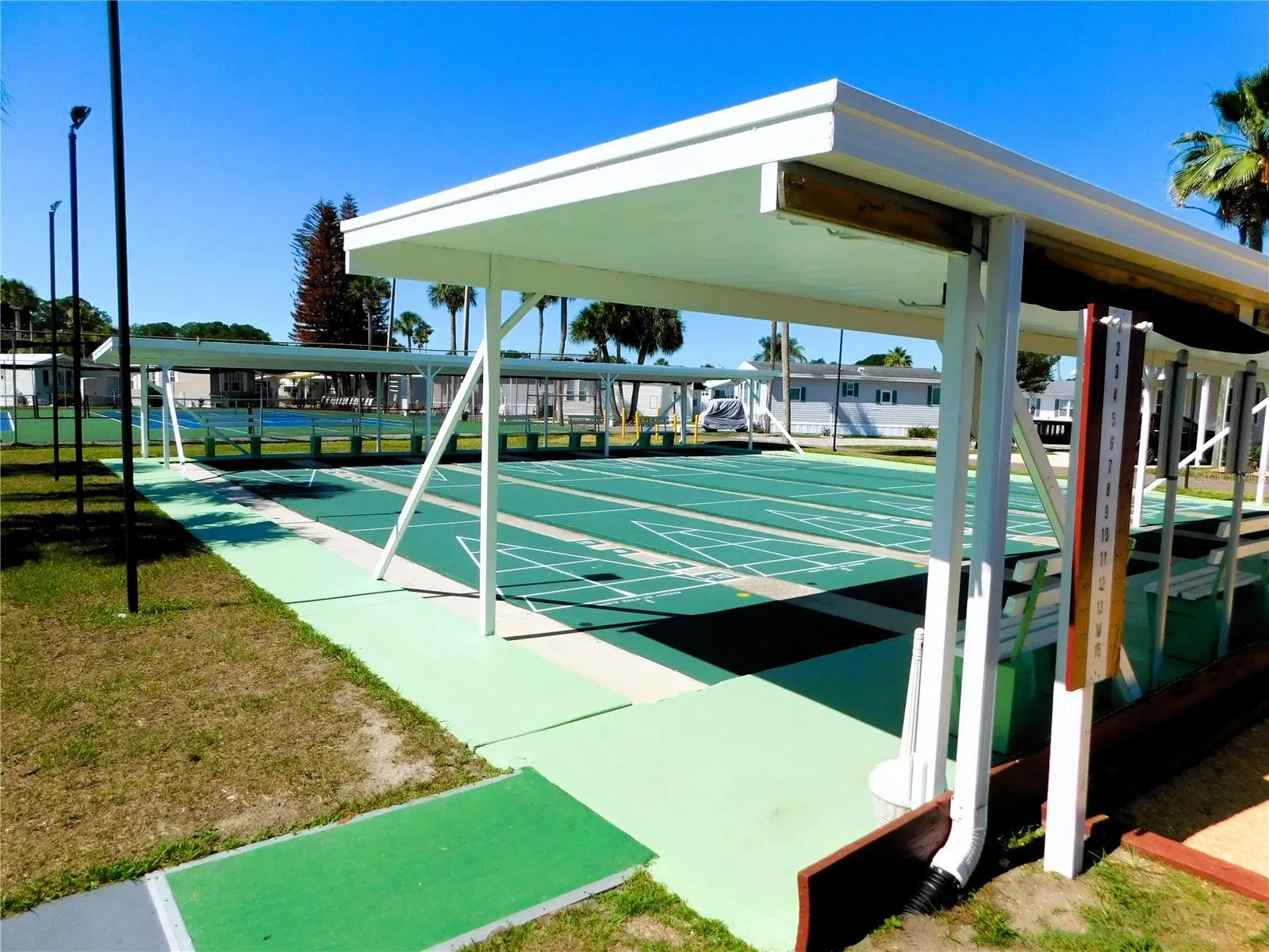 Shuffle area within the community.