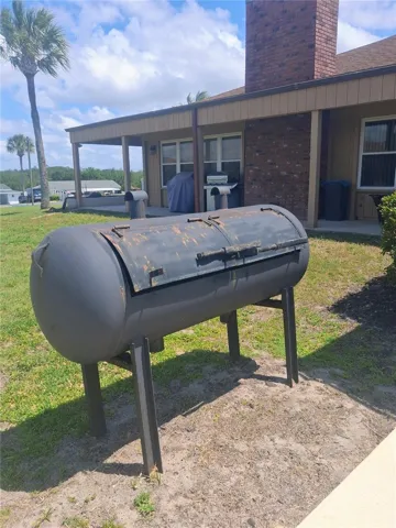 SMOKER