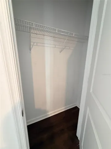 Bedroom 4 Closet