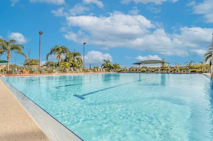 Community pool