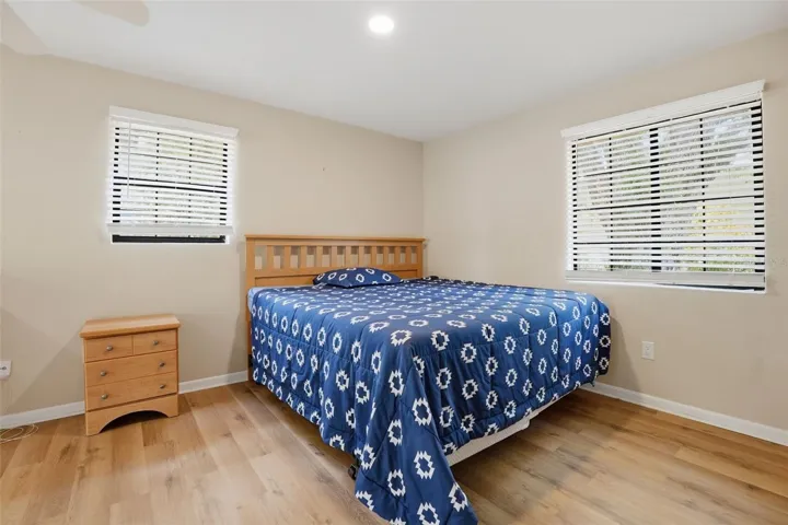 King bed