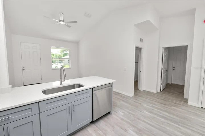 Kitchen/Dinning