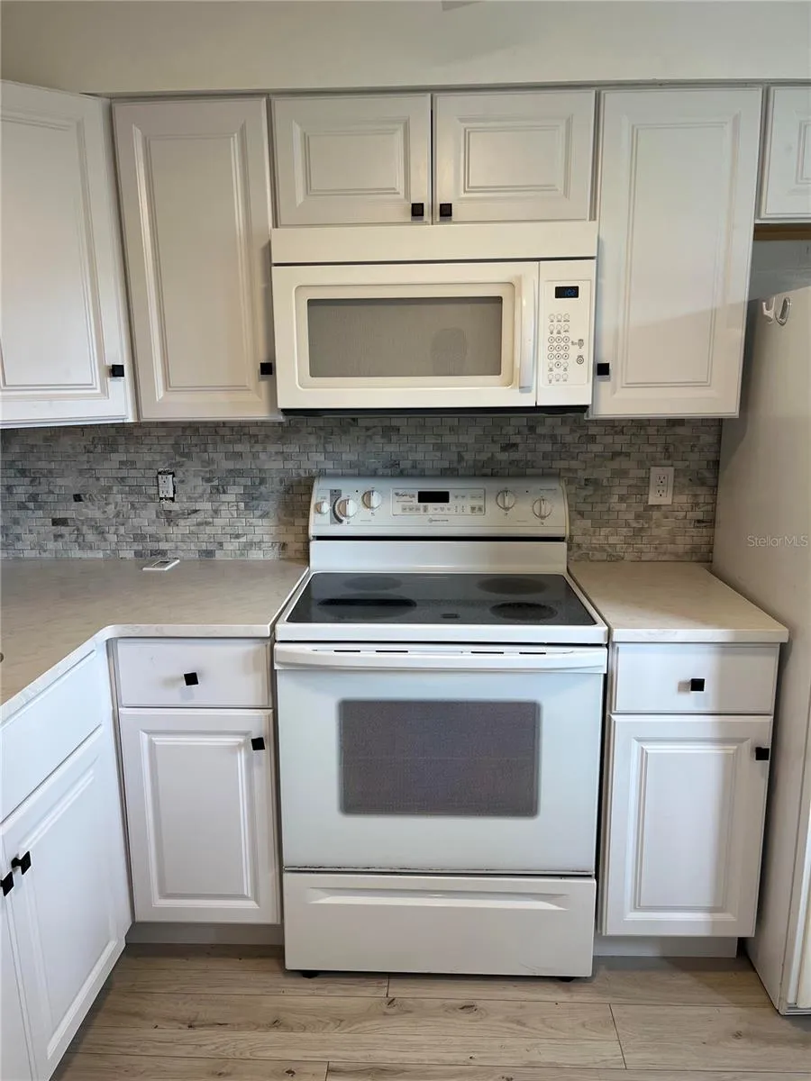 NEW KITCHEN VIEW