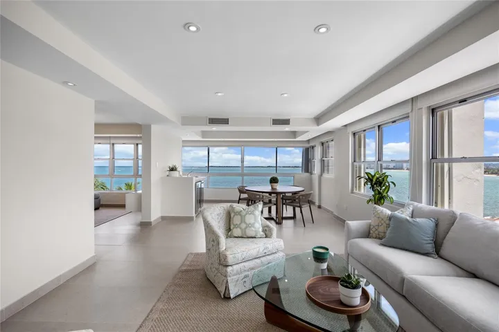 Emajagua 7B | Living Area