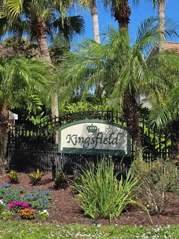 Live like a King in Kingsfield!
