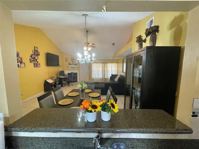 Pass through to dining area from Kitchen