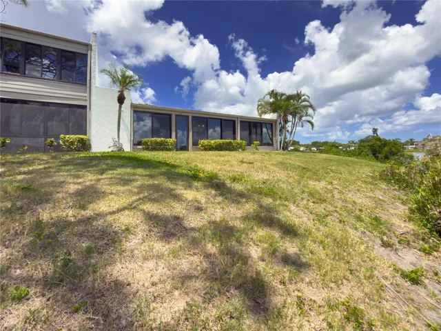 Rear of Villa.